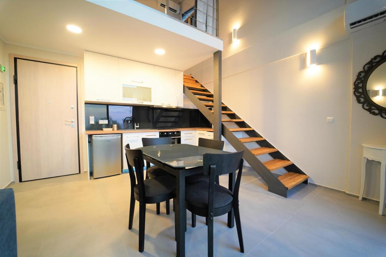 Moonlight Suites Parga Esterno foto