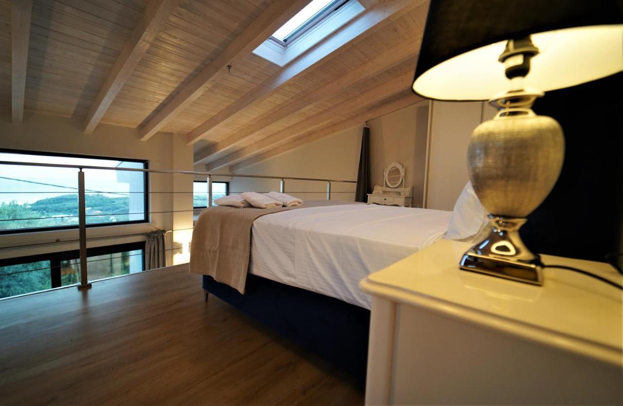 Moonlight Suites Parga Esterno foto