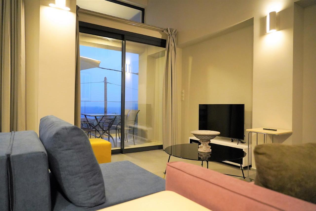 Moonlight Suites Parga Esterno foto