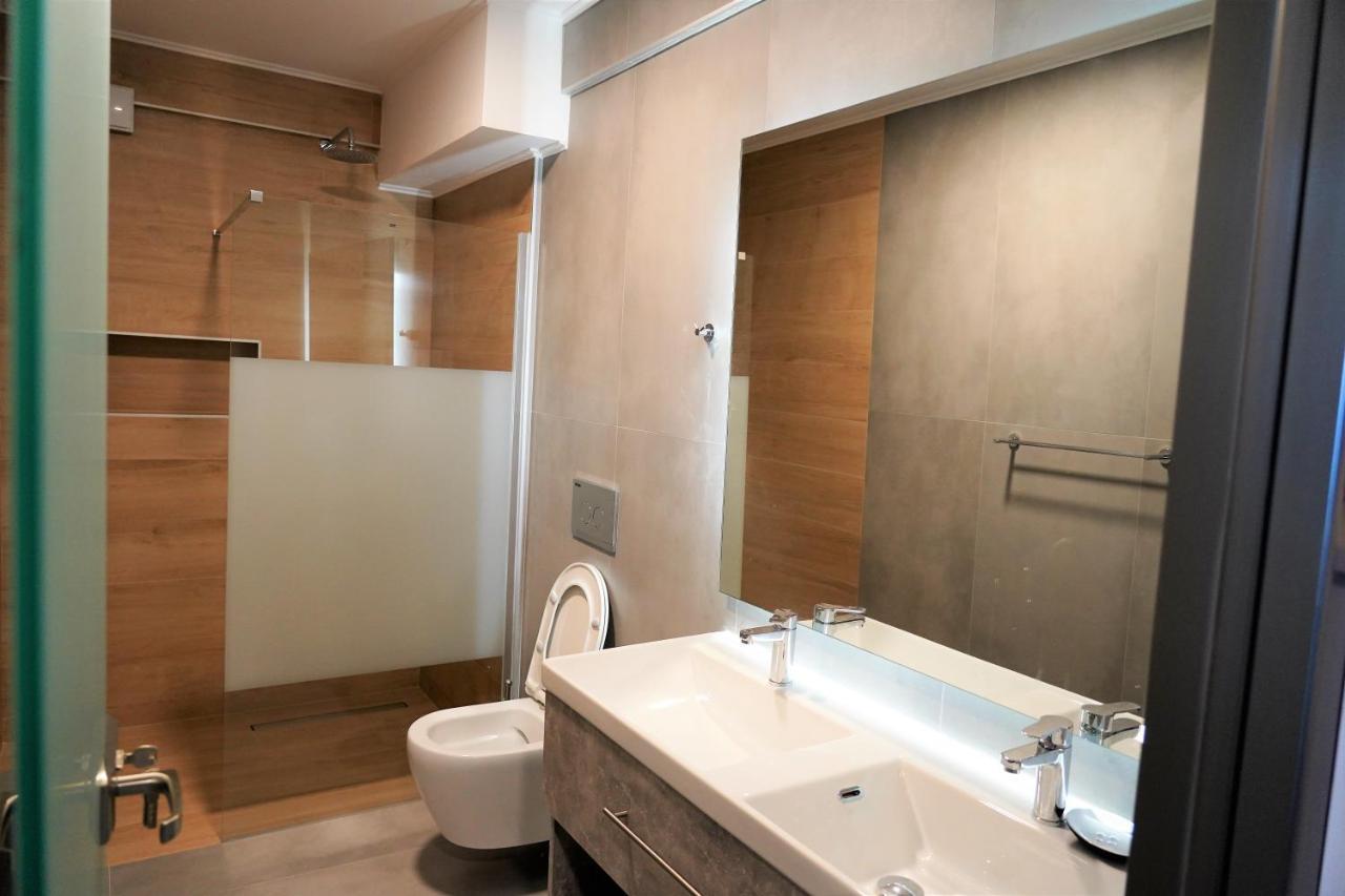 Moonlight Suites Parga Esterno foto